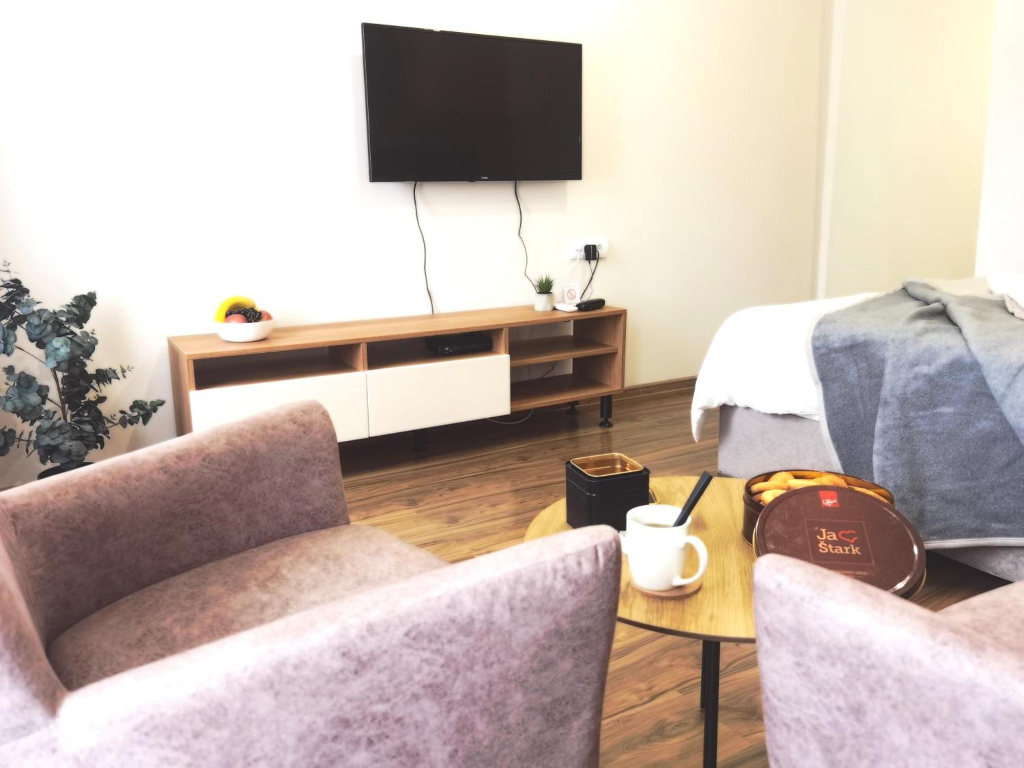 Dani Lux Belgrade Center Studio Apartment Exterior foto